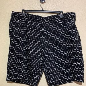 George Shorts Black White 26W